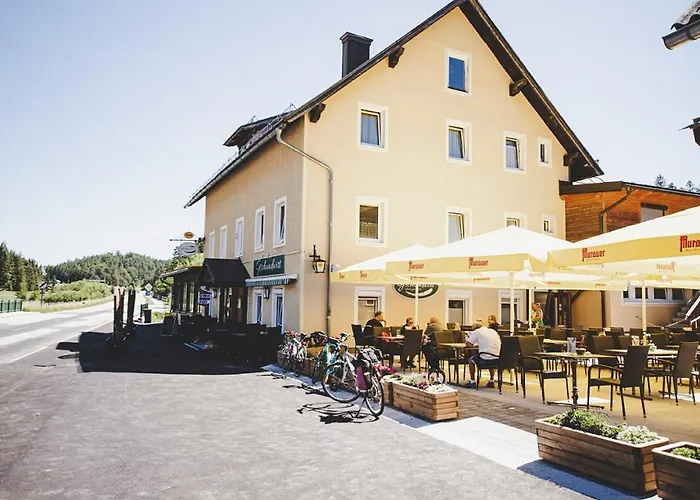 Gschoadwirt Herberg *